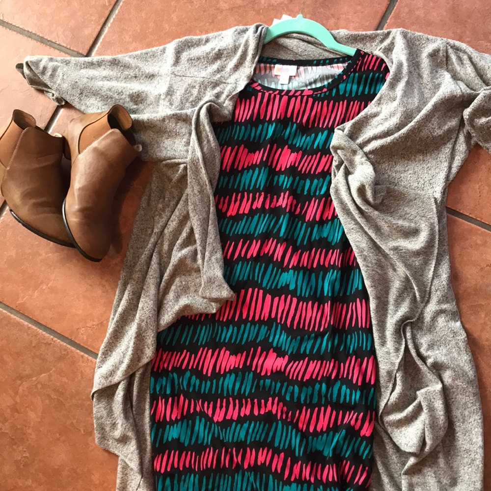 Julia XS- Lularoe
